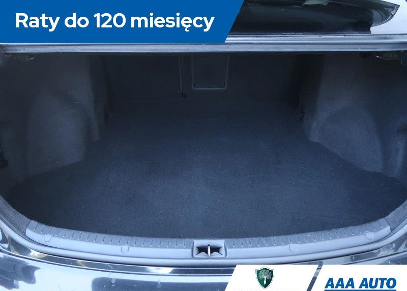 Toyota Avensis cena 53000 przebieg: 153845, rok produkcji 2015 z Zgierz małe 352